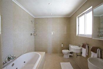 Costa Rose 4*