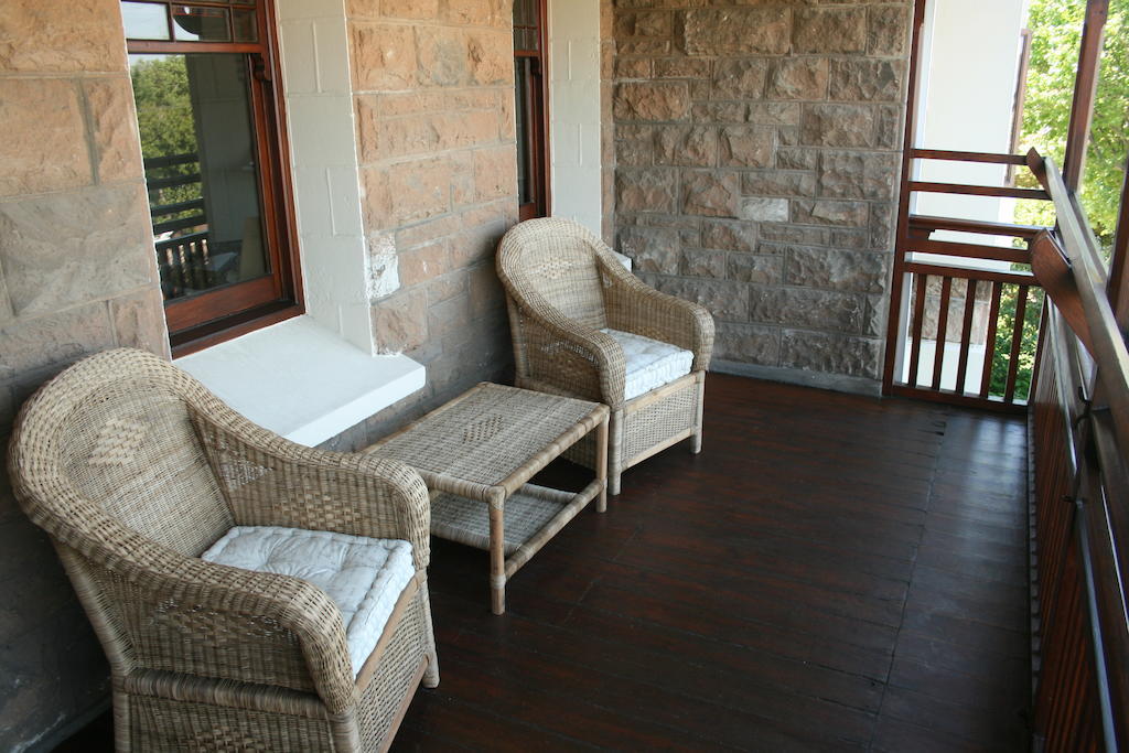 Guest house Reading House