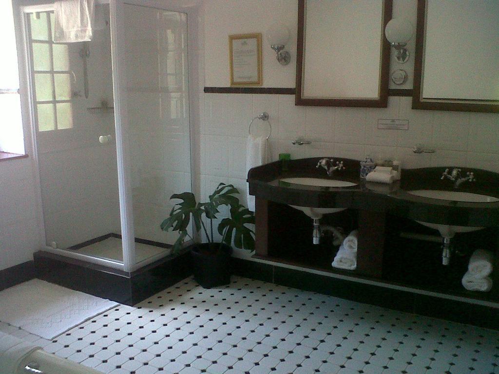 Hotel Greenways