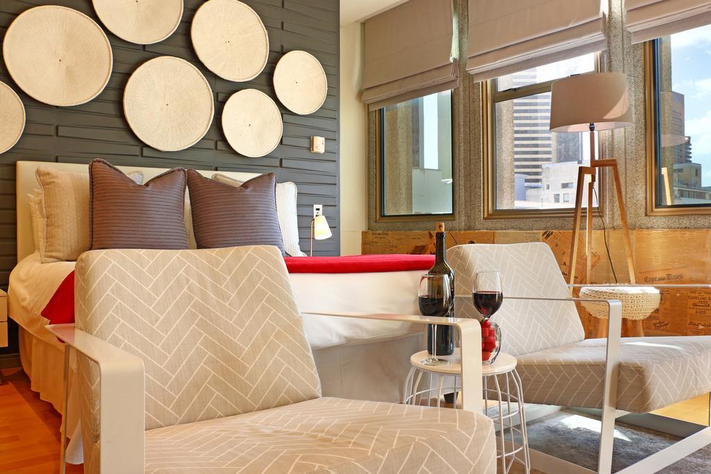 Apartment 808 Cartwrights Corner *