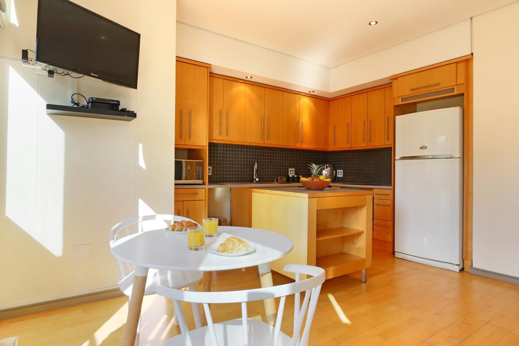Apartment 808 Cartwrights Corner