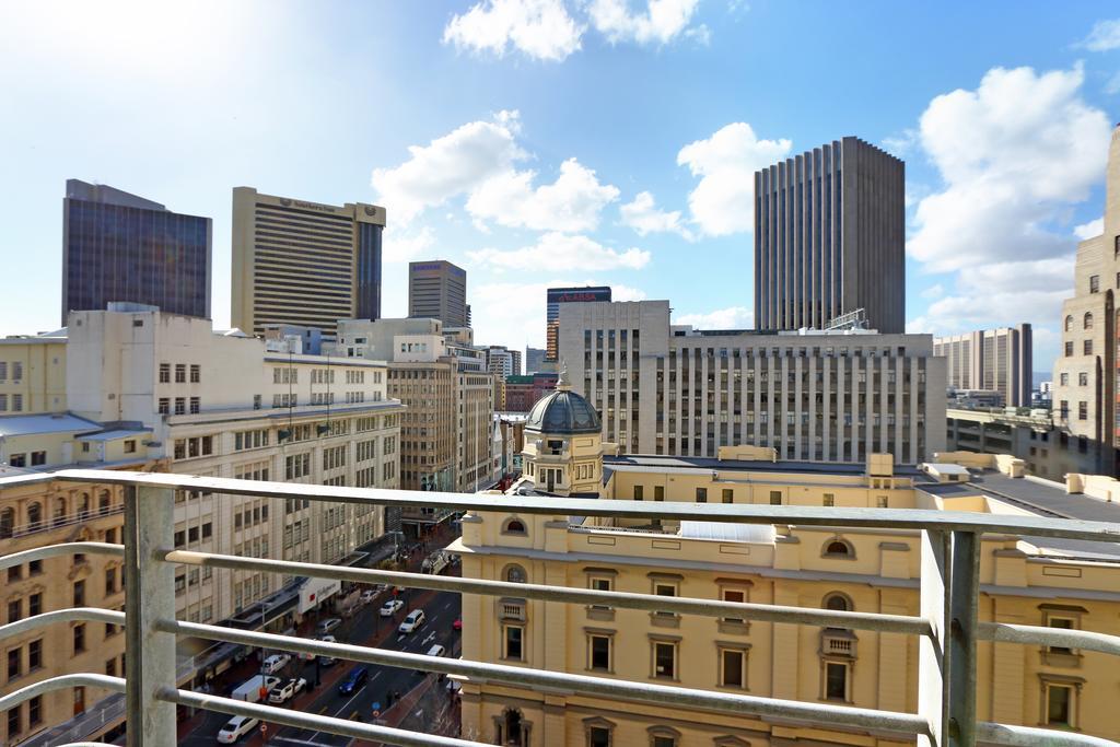 Apartment 808 Cartwrights Corner Cape Town