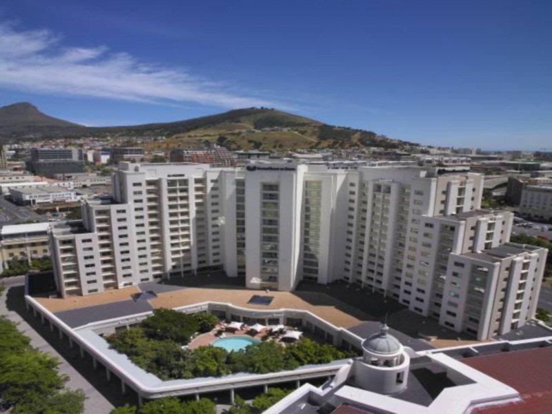 Hotel Southern Sun Waterfront 4*