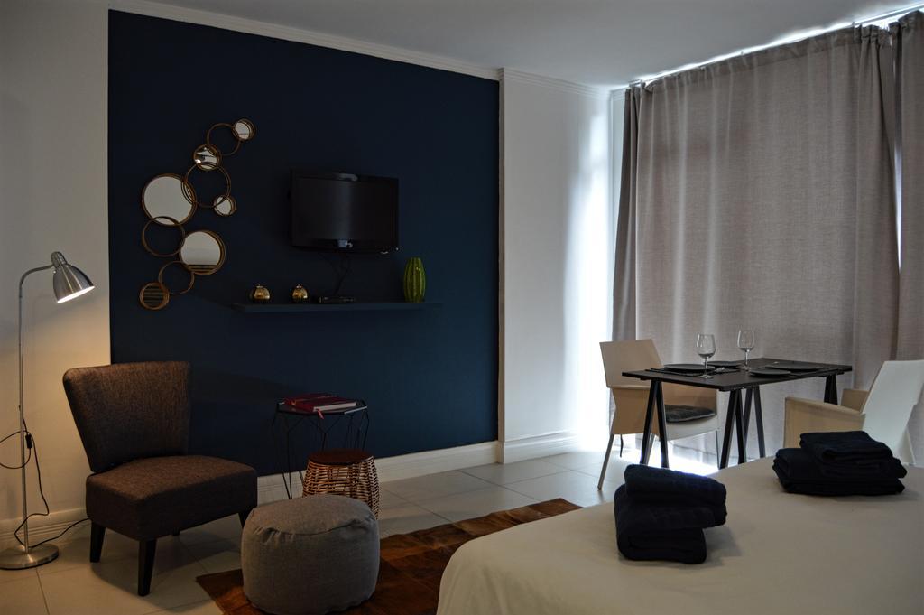 Urban Oasis At The Four Seasons Apartment Cape Town