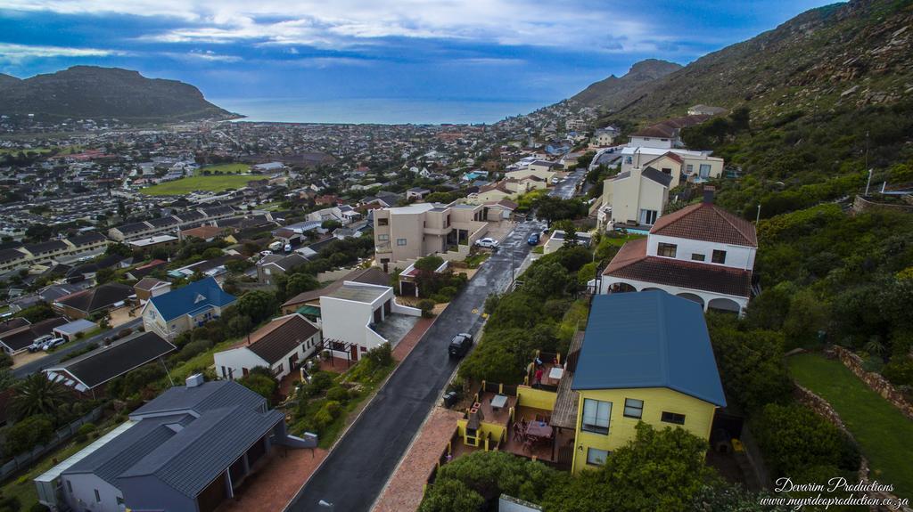 Berg And Cape Town