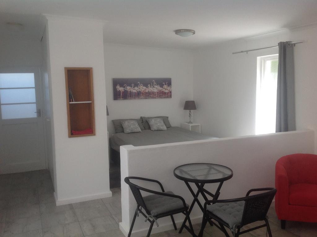 Apartment The - 8 Hertzog Rd Cape Town