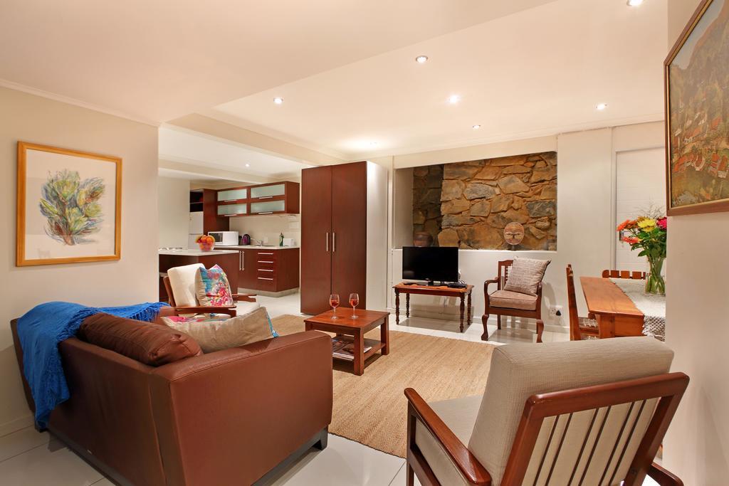 Afribode'S Dysart Cottage Apartment *