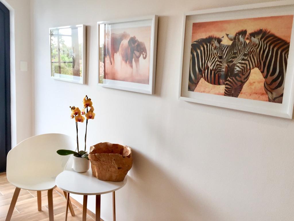 Urban Oasis At Windburg Suites *
