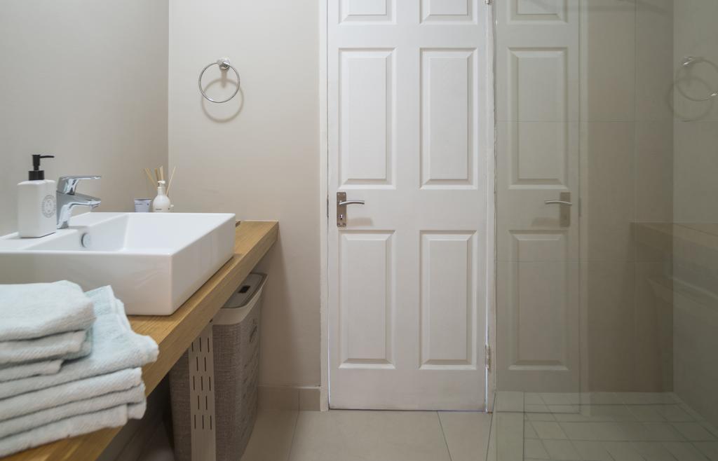 The By Amazing Apartment Cape Town