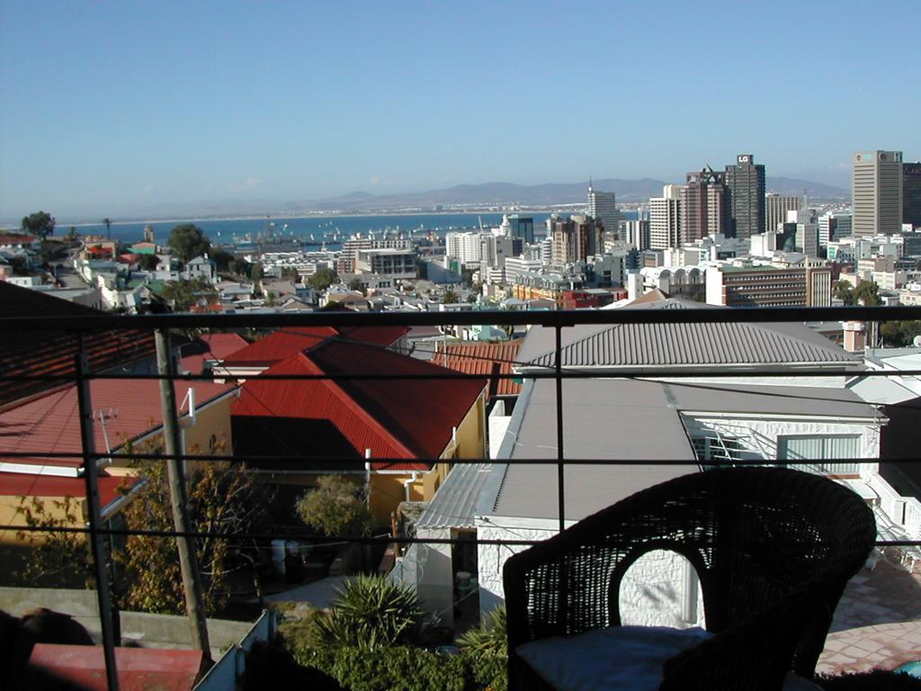 Upperbloem And Guest house