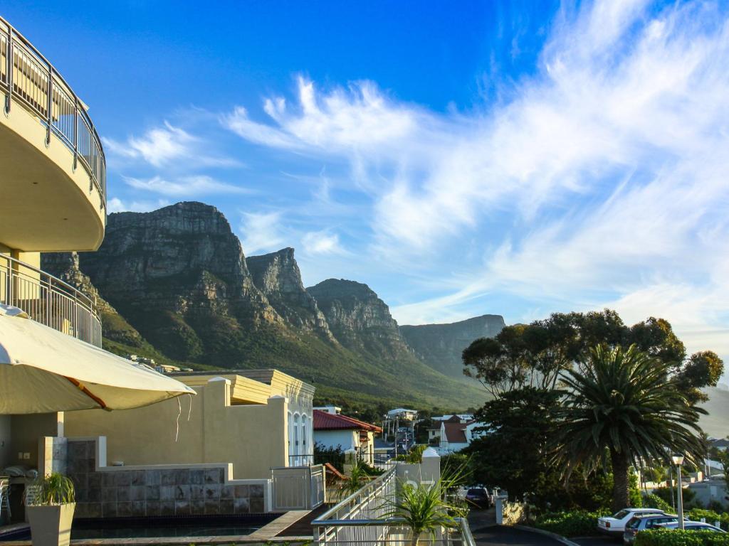 Guest house 3 On Camps Bay 4*
