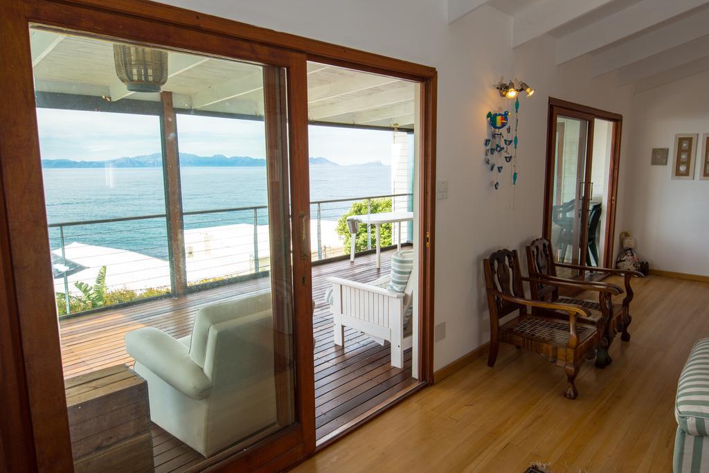 Apartment Quarterdeck