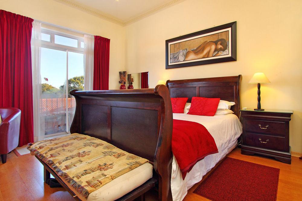 Atlantic Beach Guest house Cape Town