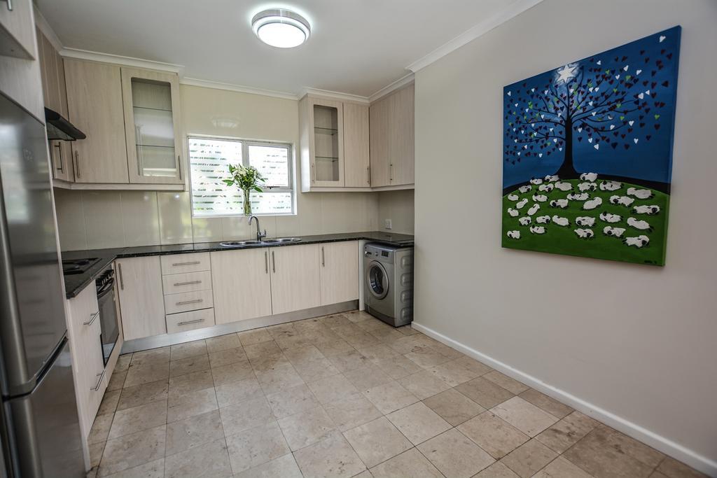 Lamabeach Farm Apartment