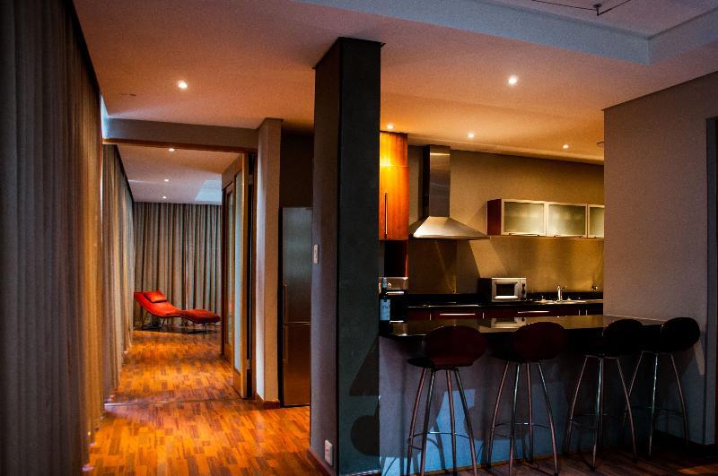 Circa Luxury Aparthotel Cape Town