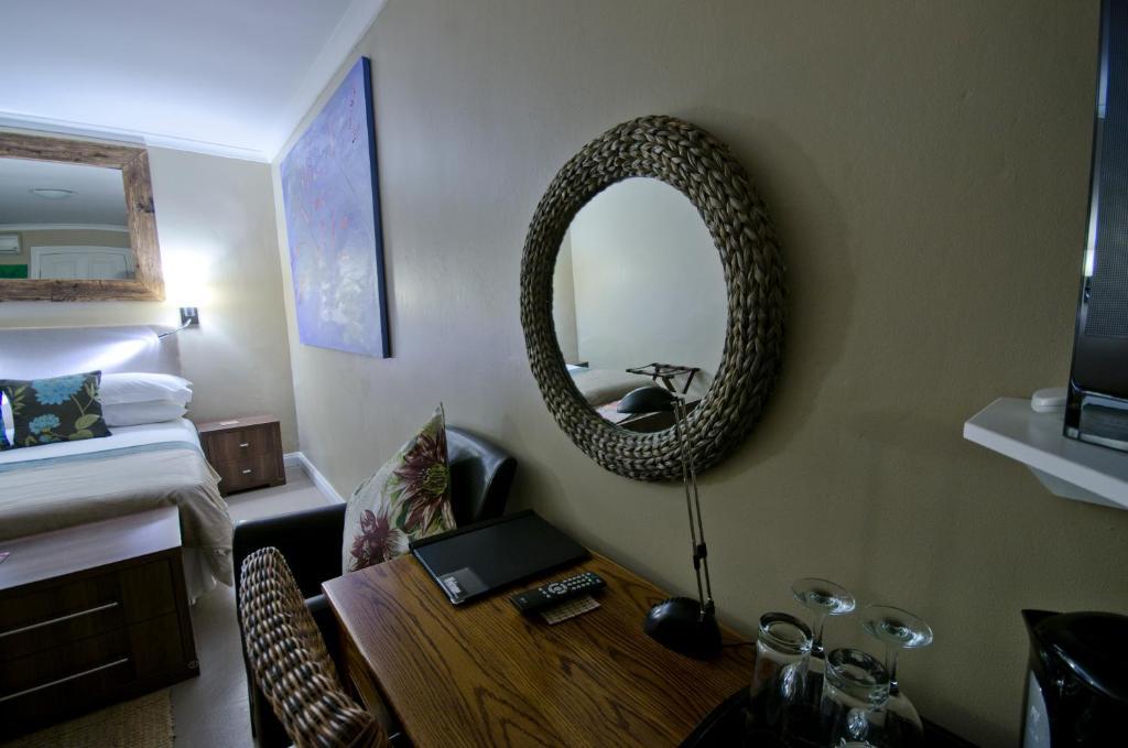 Costa Rose Guest house