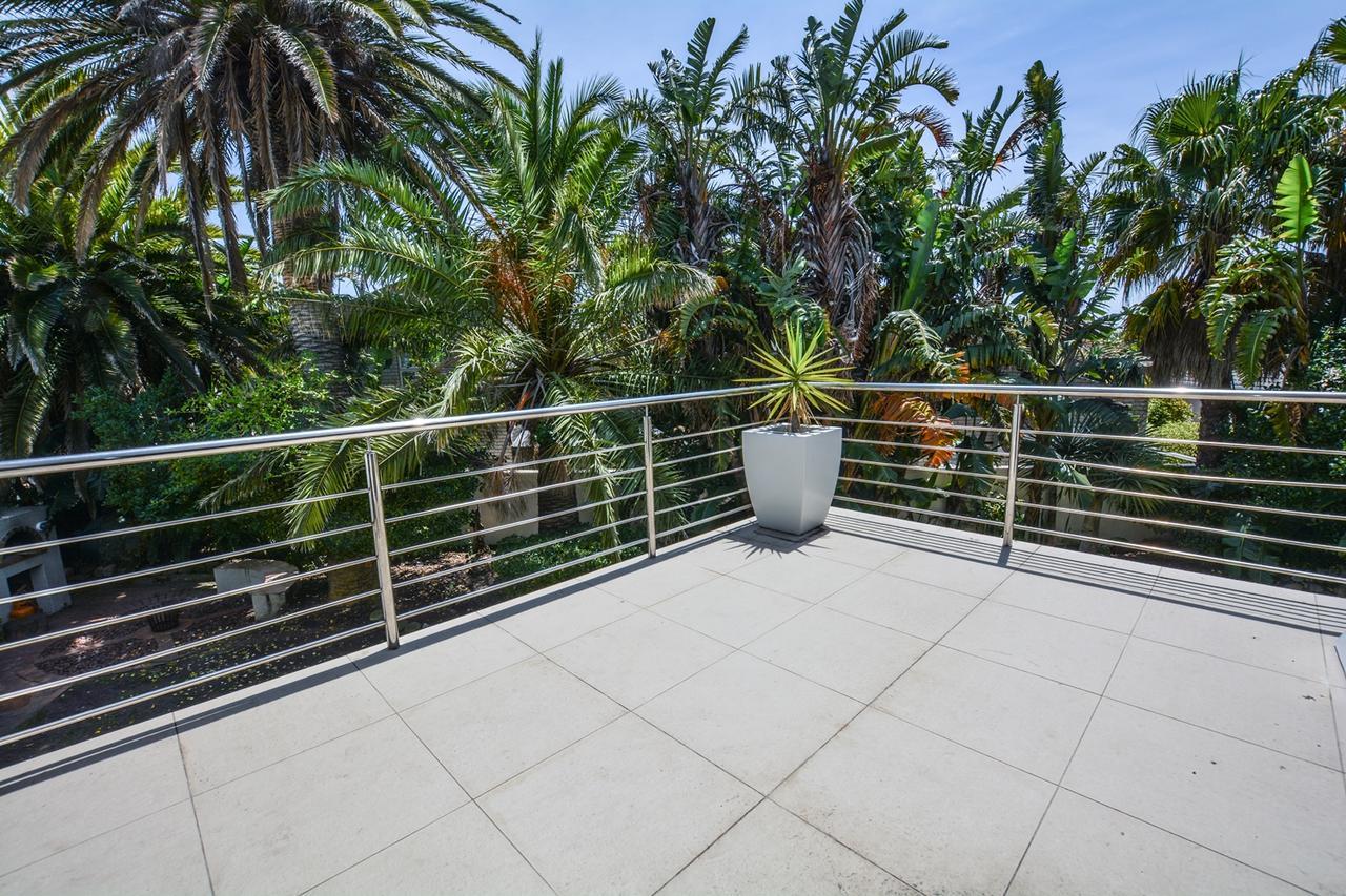 Lamabeach Farm Apartment Cape Town