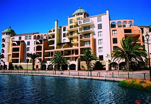 Island Club & Aparthotel Cape Town