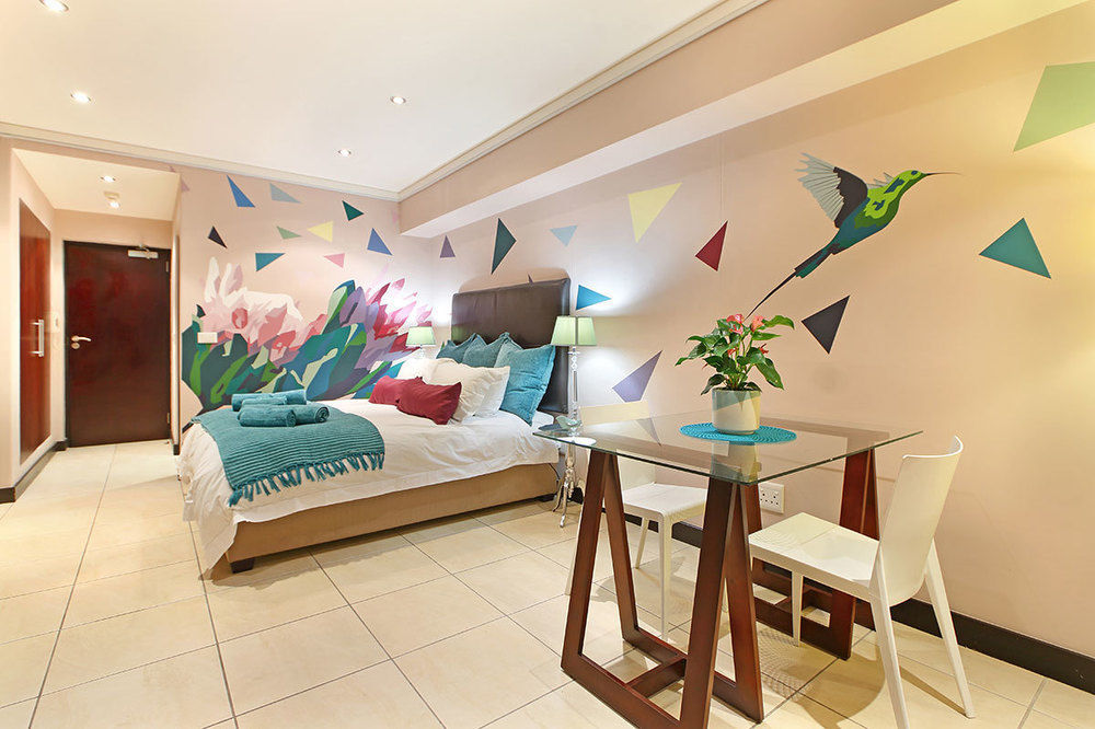 Cape Eazi Stayz Icon Hotel 4*