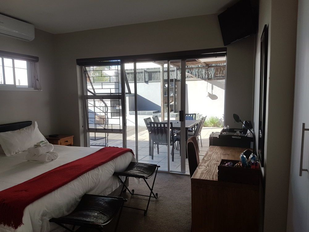 Melkbosch Hotel