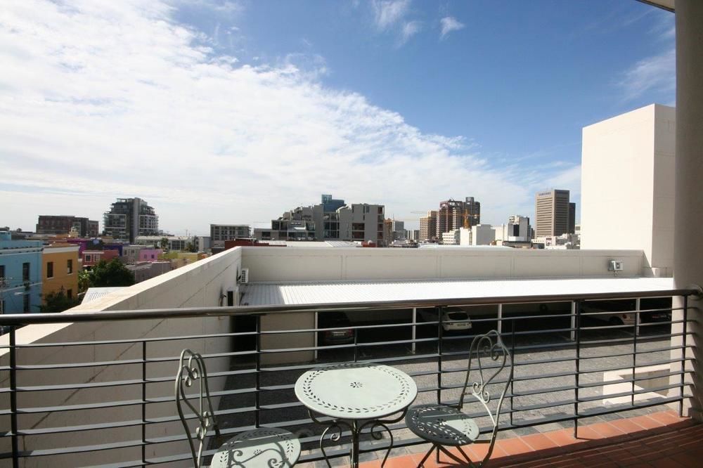 315 The Hotel