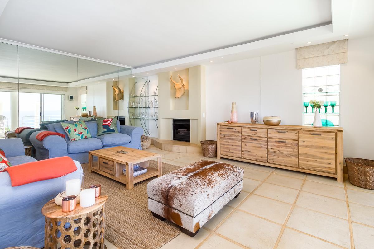 Classic Clifton Apartment Cape Town