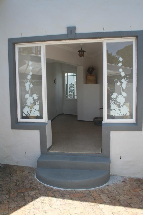 Acquavitae Guest house Cape Town