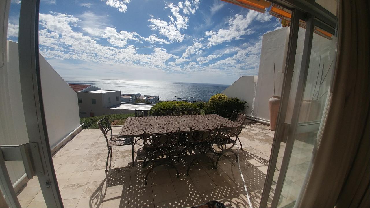 Camps Bay Views Roodeberg * Cape Town