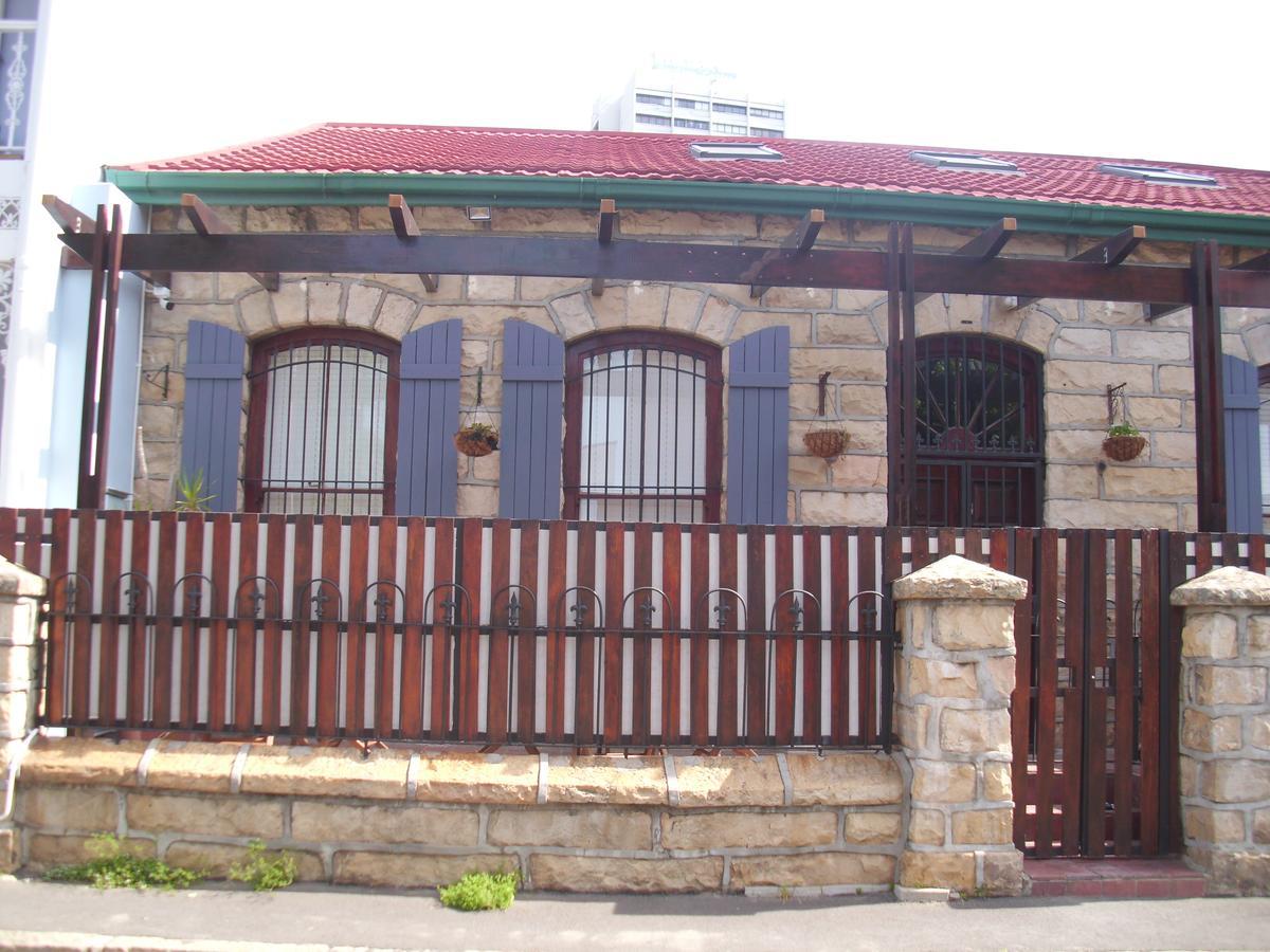 Guest house At The Barn Cape Town