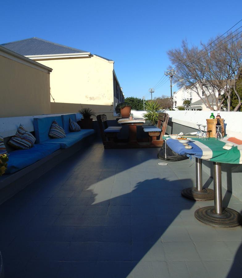 Oak Backpackers Cape Town