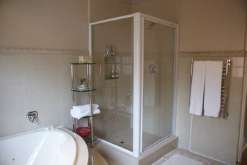 51 On Forest Drive Apartamento