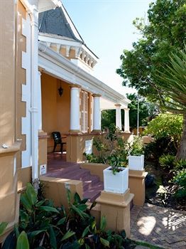Guest house Ashanti Gardens Cape Town