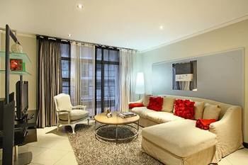 Cape Eazi Stayz Icon 4* Cape Town