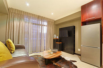 Cape Eazi Stayz Icon Cape Town