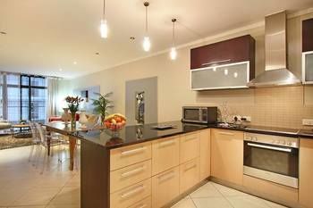 Cape Eazi Stayz Icon Hotel 4*