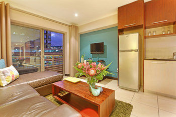 Hotel Cape Eazi Stayz Icon 4*