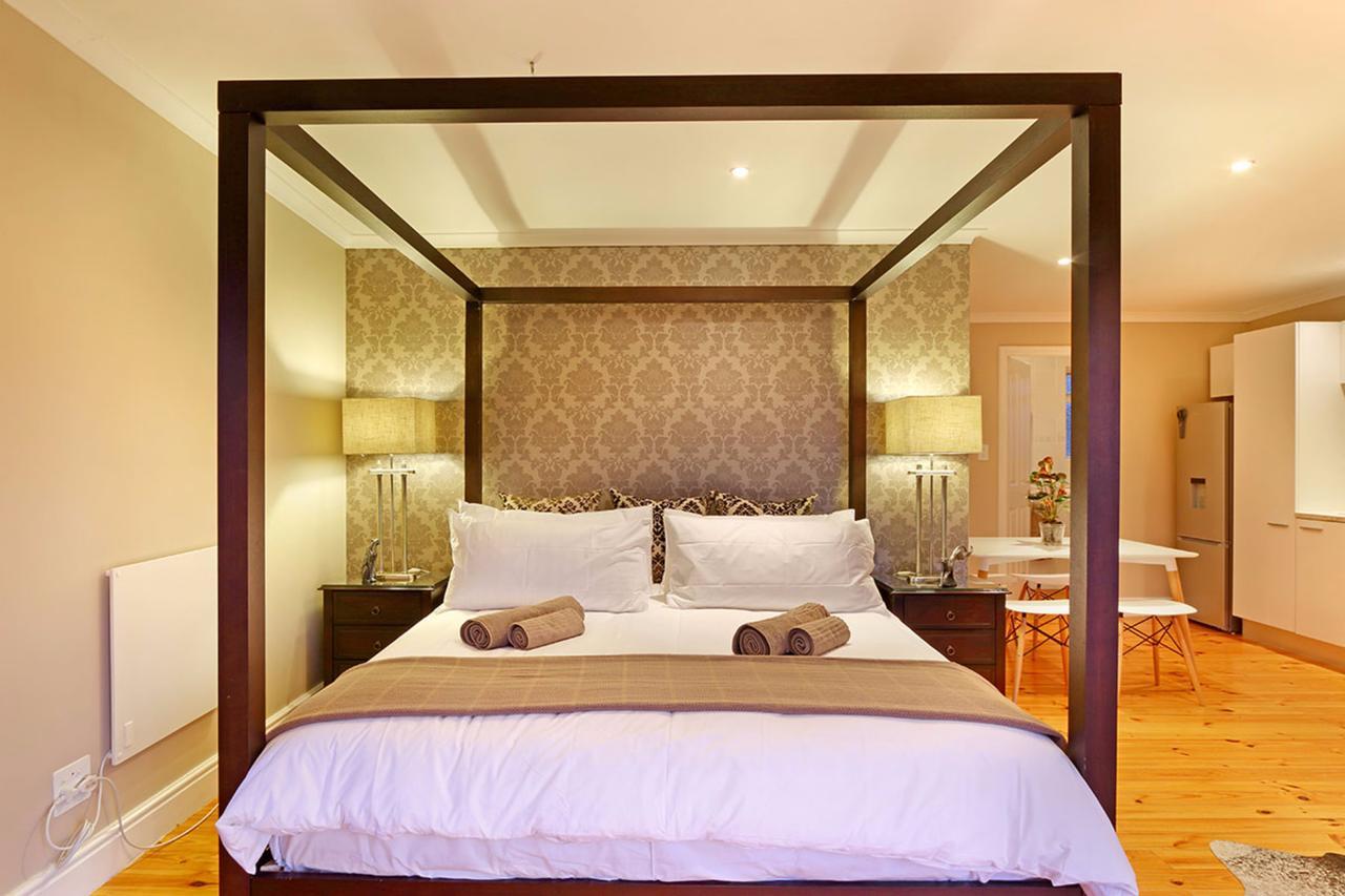 Apartment Maple Cape Town