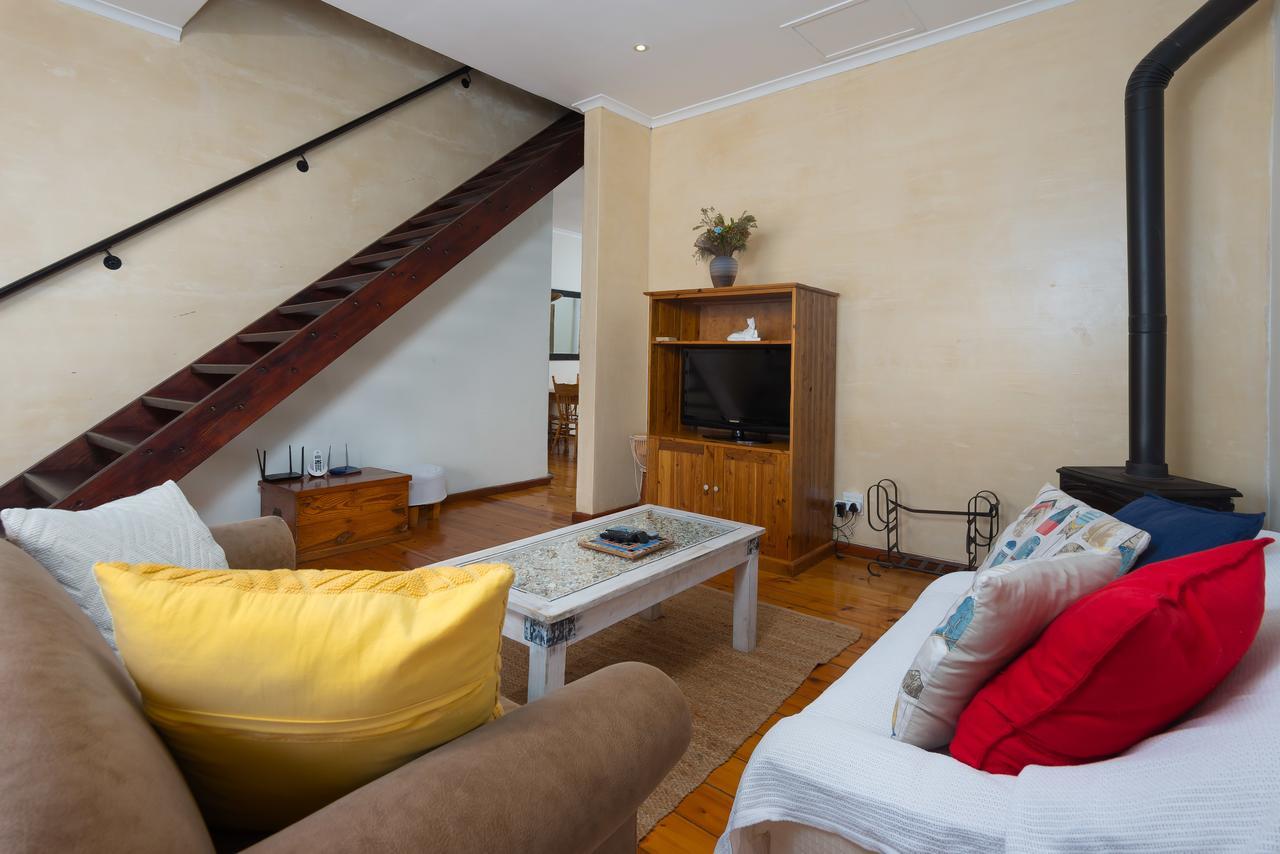 Blackheath Downstairs 13 Cape Town