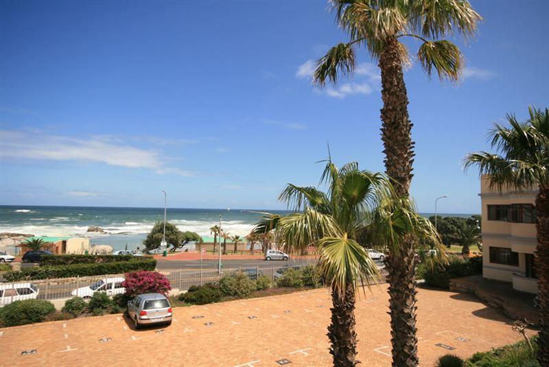 Brighton Court Beachfront Luxury Cape Town