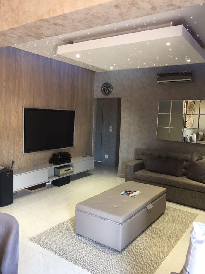 Brighton Court Beachfront Luxury Apartment *