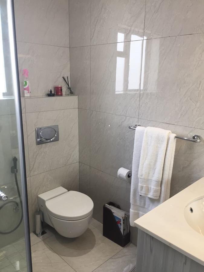 Brighton Court Beachfront Luxury Apartment