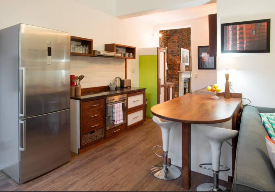 Gordon St 18 Apartment *