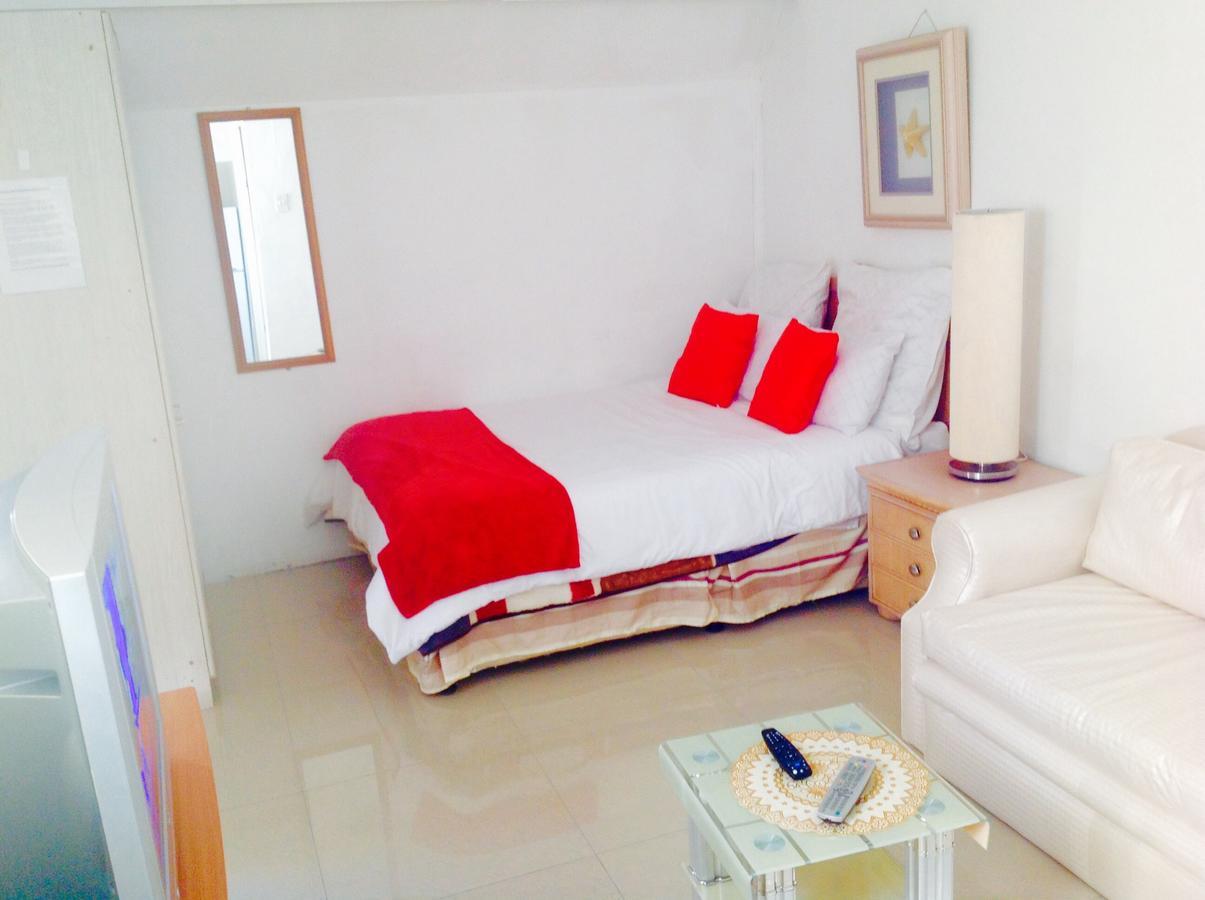 Guest house 7 On Bakers Cape Town