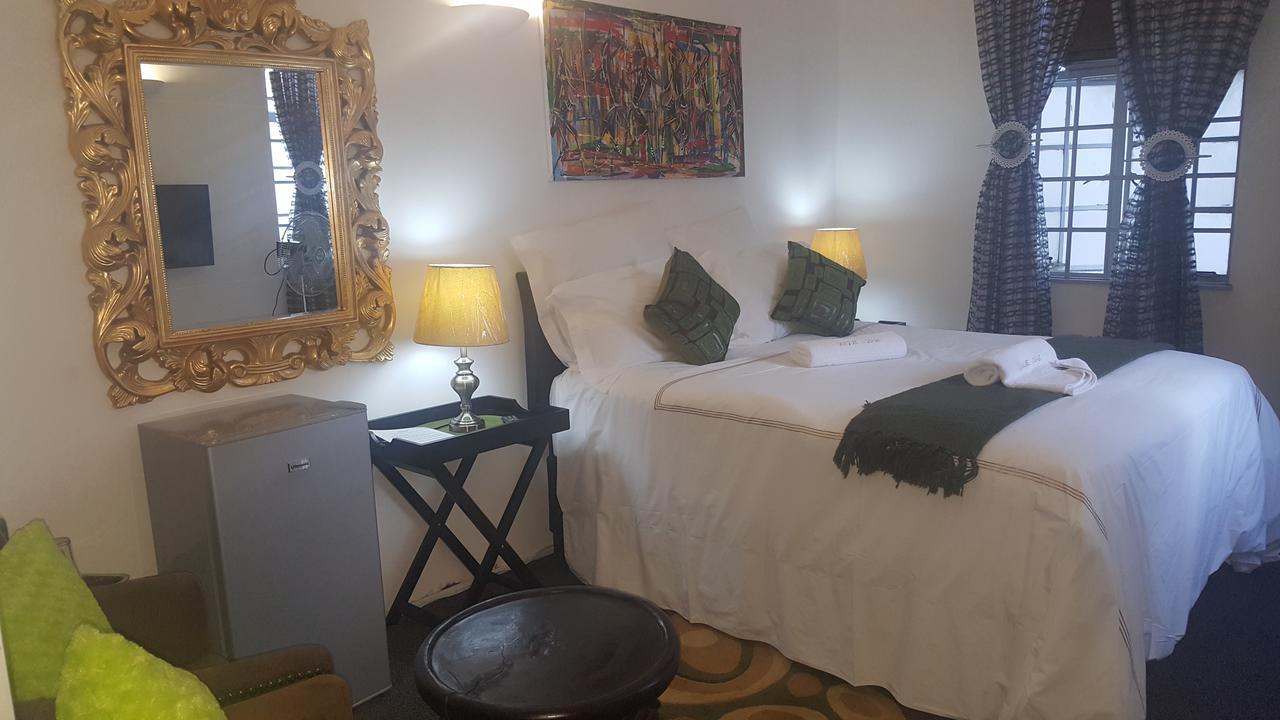 Lodge Unique Cape Town