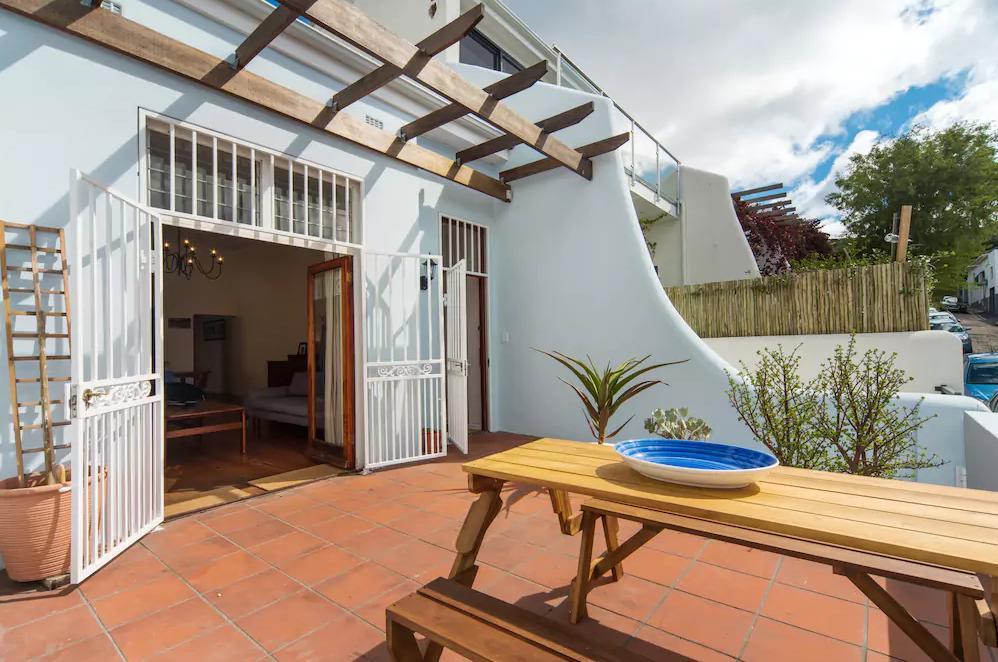 Kloof Avenue 5 *