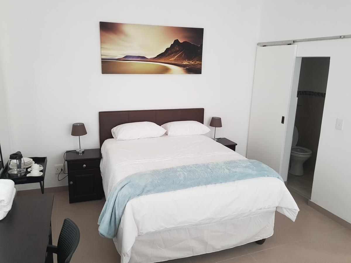 Fama Rm12 2* Cidade Do Cabo