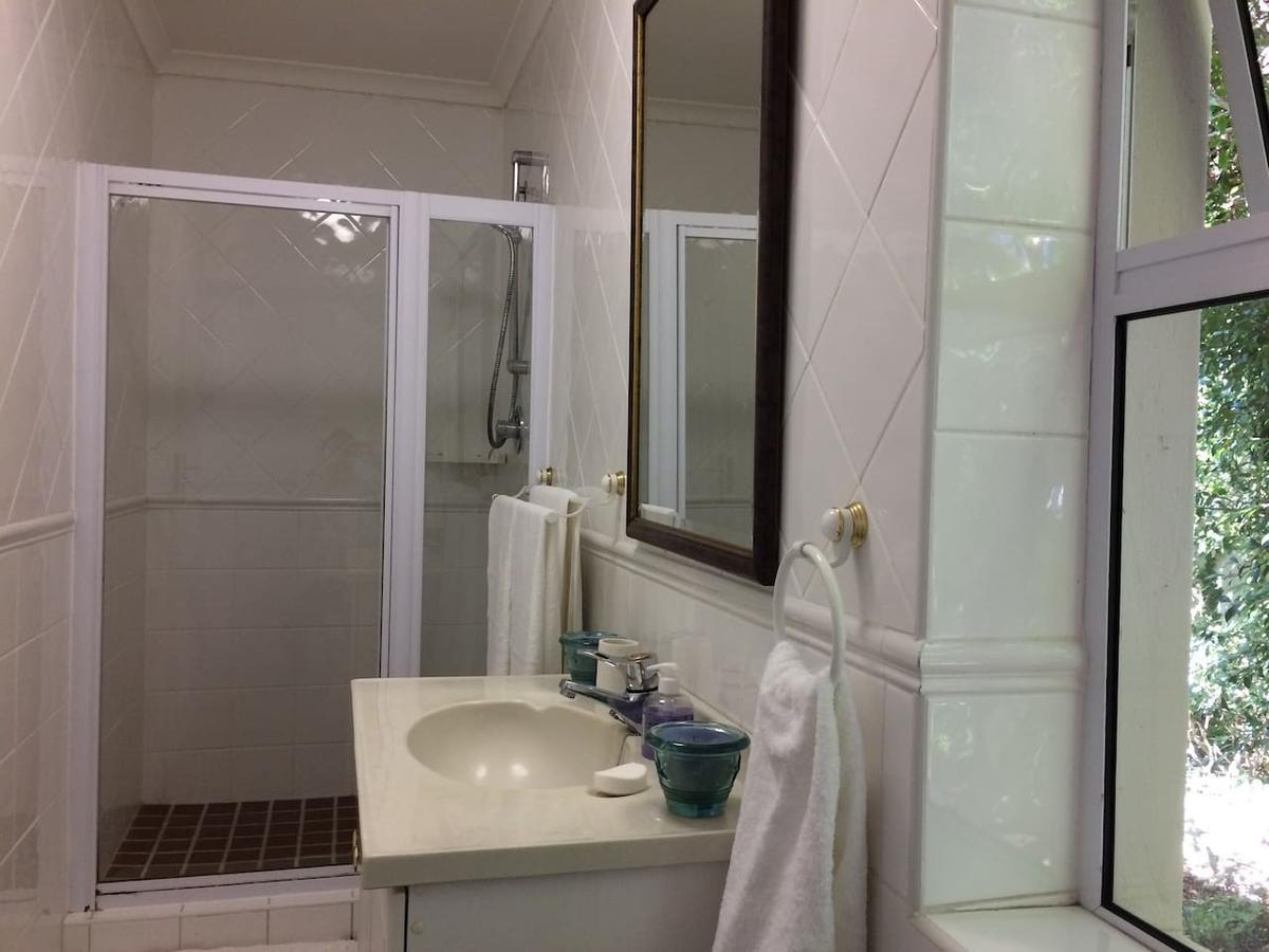 Camelot In Constantia Bed & Breakfast Cape Town