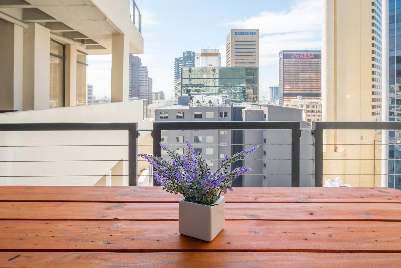 The Decks 1006 Apartment Cape Town