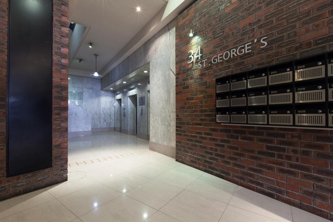 St Georges 304 By Ctha *