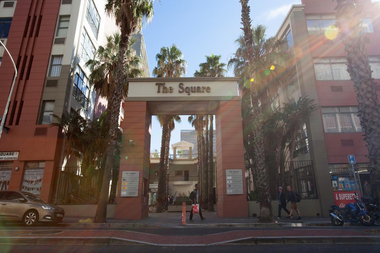The Square 332 By Ctha